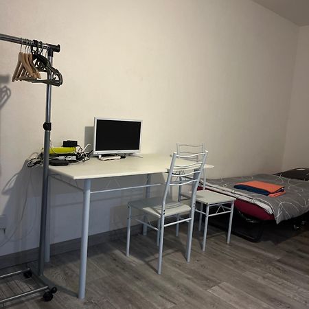 Logement Type Studio 1 Piece Proche Zenith Strasbourg Exterior photo